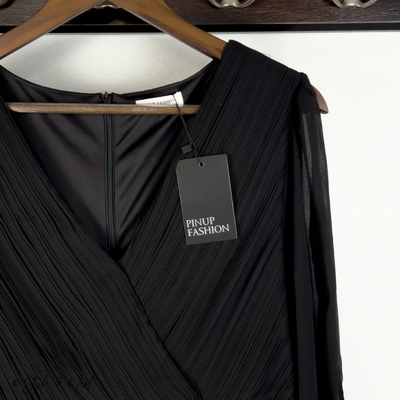 Women's Black Evening Gown Chiffon Beading Sheer Ethereal Luxe Dress Size 18 - Picture 4 of 8